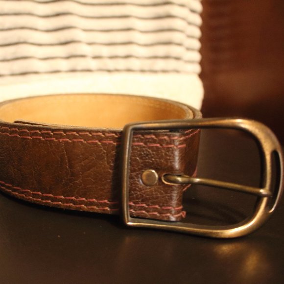 MENS LEATHER BELT W/SPLIT COWHIDE ON MELLOW ROUND - Picture 1 of 8